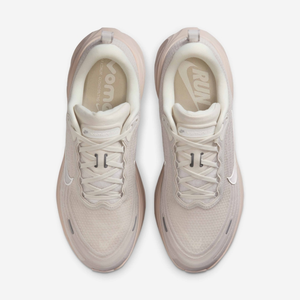 Air Zoom Vomero Plus Light Bone