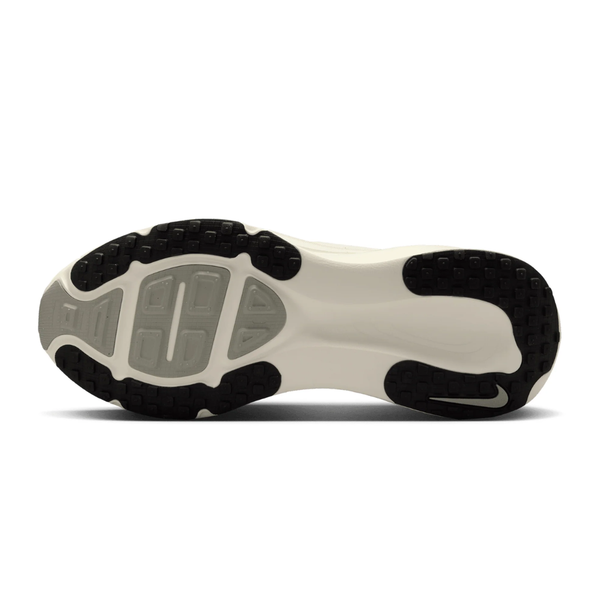 Air Zoom Vomero 18 Coconut Milk